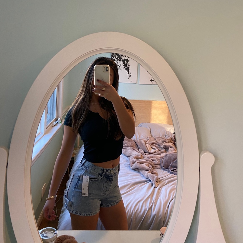 UO mom shorts